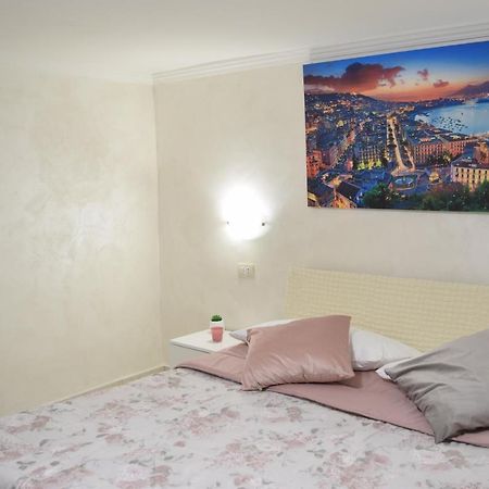Apartament Nonnona House-Napoli Centro Zewnętrze zdjęcie